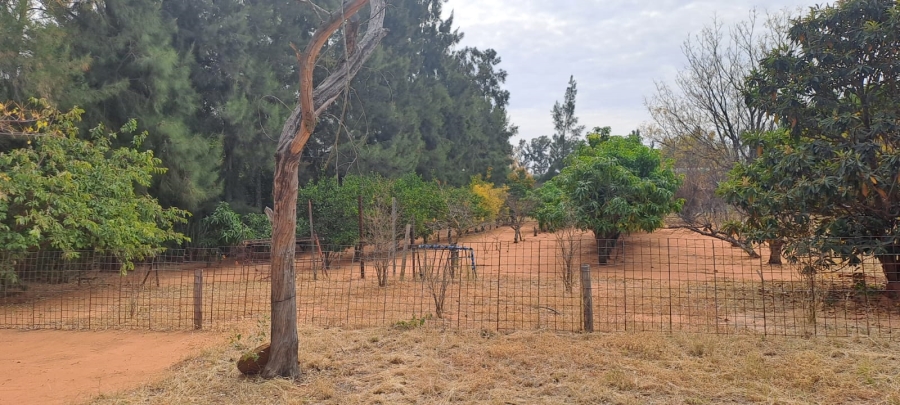 4 Bedroom Property for Sale in Modderfontein A H North West